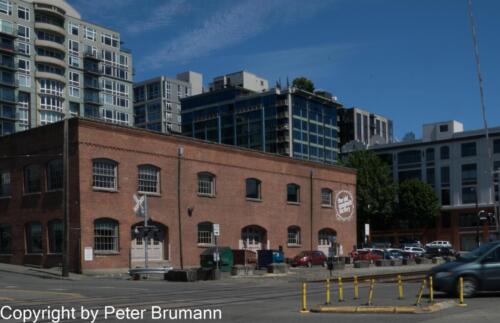 317  DA002-A77DBR-02055